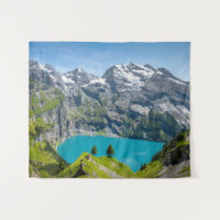 Lago alpino Oeschinensee na Suíça
