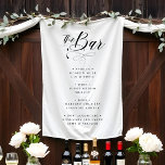 Tapete De Parede Menu Bar preto e branco do Casamento Elegante Chic<br><div class="desc">Adicione um toque de sofisticação à sua recepção de casamento com nossa Tapeçaria do Menu de Bar Branco e Negro Elegante Chic. Esta obra de decoração na moda apresenta um fundo preto elegante com tipografia branca nítida, criando um eterno e um olhar moderno que complementa qualquer tema elegante do casamento....</div>
