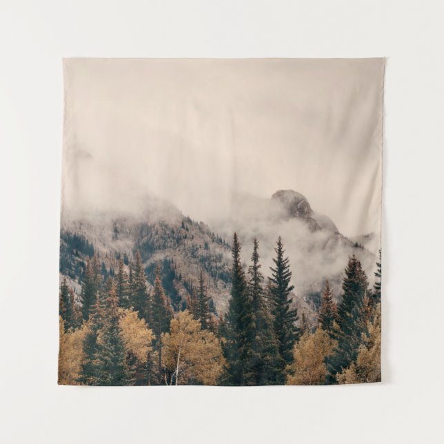 Tapete De Parede Montanhas com neblina e floresta no Parque Naciona (Frente)