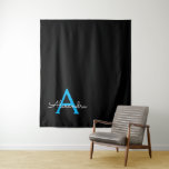 Tapete De Parede Nome do Monograma Girly de Script Preto Azul<br><div class="desc">Nome do Monograma Simples Preto e Azul e Tapeçaria. Isto faz o doce e perfeito aniversário de 16 anos,  casamento,  chá de panela,  aniversário,  chá de fraldas ou festa de solteira presente para alguém que ama luxo de luxo e estilos quíticos.</div>
