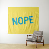NOPE - Tipografia em relevo em azul e amarelo