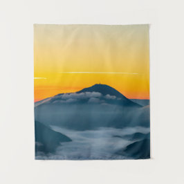 Tapete De Parede Orange sunrise sky acima de Uršlja gora, Eslovênia