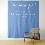 Tapete De Parede Pano de Fundo Ela Disse Sim - Chás de Noiva - Tape<br><div class="desc">Seus convidados vão ADORAR posar em frente a este incrível pano de fundo! Isso é ótimo para qualquer evento: Casamento, Chá de Noiva, Chá de Bebê, Chá de Casal, Revelação do Sexo, Festa de Aniversário de Casamento, Festa de Aniversário, etc! Altere facilmente o fundo para uma imagem ou cor! Visite...</div>