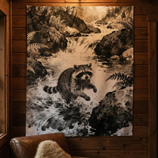 Tapete De Parede Raccoon Stream Tapestry | Forest Wildlife Art  (Criador carregado)