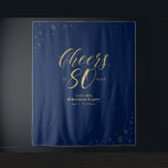 Tapete De Parede Saúde a 80 anos | Festa de aniversário Dourada e M<br><div class="desc">Esta tapeçaria moderna é perfeita para uma festa de aniversário temática de ouro e marinho azul. Sua convidada vai gostar de tirar uma foto com este sofisticado pano de fundo da festa e lembrar do seu dia especial. O design apresenta a tipografia do ouro " Anima-se até 80 anos "...</div>