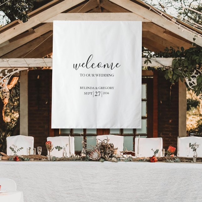 Tapete De Parede Sinal de Tecido Bem-Vindo ao Nosso Casamento com L (Classy Script Welcome To Our Wedding Fabric Sign Tapestry)