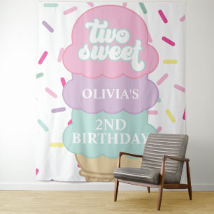 Tapete De Parede Sorvete e Confeitos Dois Doce Aniversário de 2 Ano