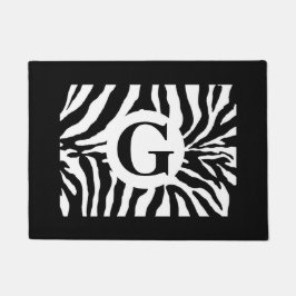 Tapete de Porta com Estampa de Zebra e Monograma M
