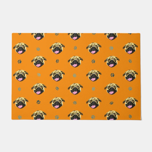 Tapete de Porta Pug Laranja (Frente)