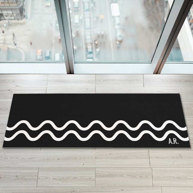 Tapete De Yoga Bold Black Modern Minimal Wavy Lines With Initials (Disclaimer: This image is a digital mockup.)