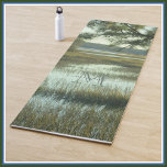 Tapete De Yoga Calmando a Personalização do Momento Cênico<br><div class="desc">Um adorável Momento Cênico — fotografia artística tirada no adorável Lowcountry da Carolina do Sul. Monograma e Nome Quebra a opção Clique em personalizar modelo e siga os prompts para adicionar suas informações — altere a mensagem conforme apropriado. Além disso, na parte de trás está a "informação de retorno" se,...</div>