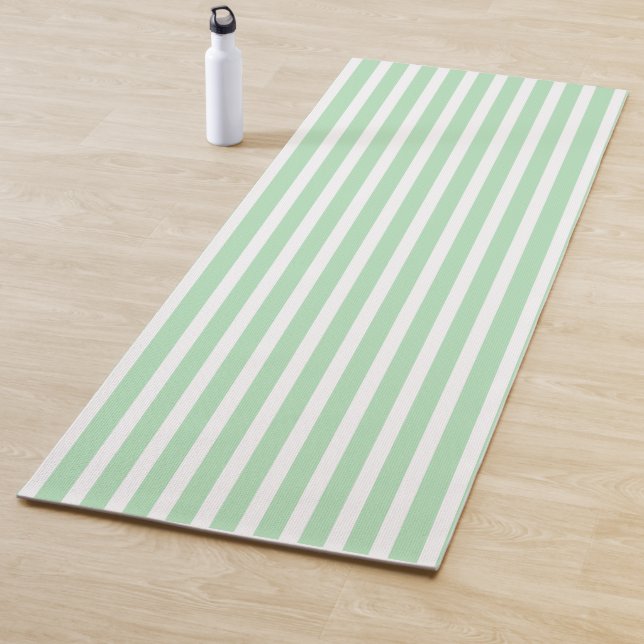 Tapete De Yoga Celadon Vertical Stripped Yoga Mat (In Situ)