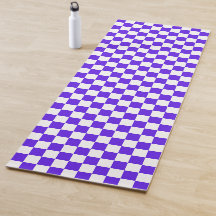 Classic visual violet checkerboard 