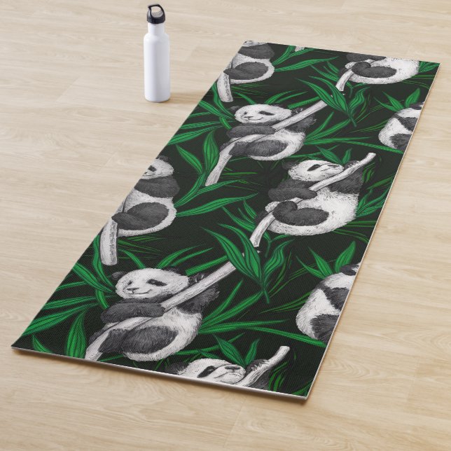 Tapete De Yoga Cubos de panda em verde-escuro (In Situ)