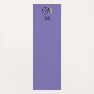 Tapete De Yoga Flor de aquarela inicial de monograma lavanda