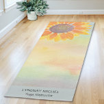 Tapete De Yoga Instrutor Sunflower Yoga<br><div class="desc">Este tapete yoga de instrutor floral é decorado com um girassol amarelo e um fundo aquoso colorido. Facilmente personalizável. Original Watercolor © Michele Davies.</div>