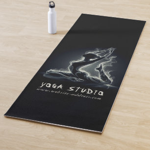 Tapete De Yoga Instrutor Yoga Reiki Pose Rei Pigeon com uma perna