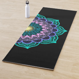 Tapete De Yoga Mandala Colorido em Fundo Preto