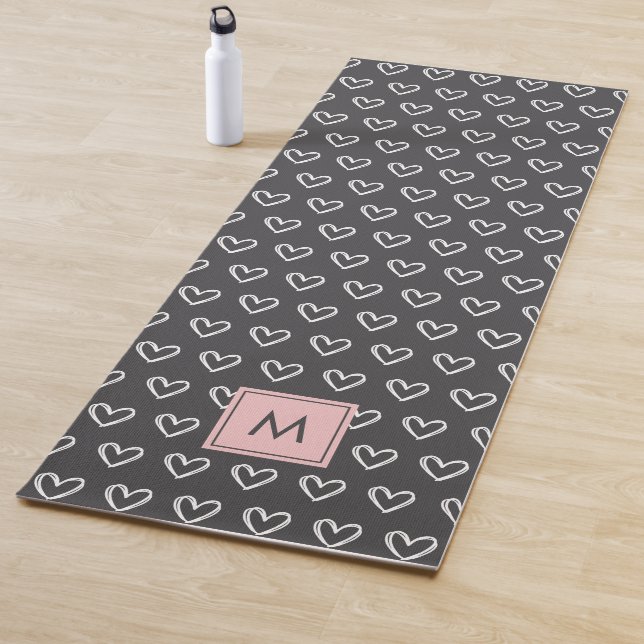 Tapete De Yoga Monogram Pink Heart Pattern  (In Situ)