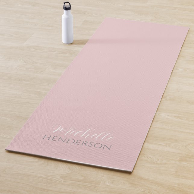 Tapete De Yoga Pink and White Personalized Monogram Name (In Situ)