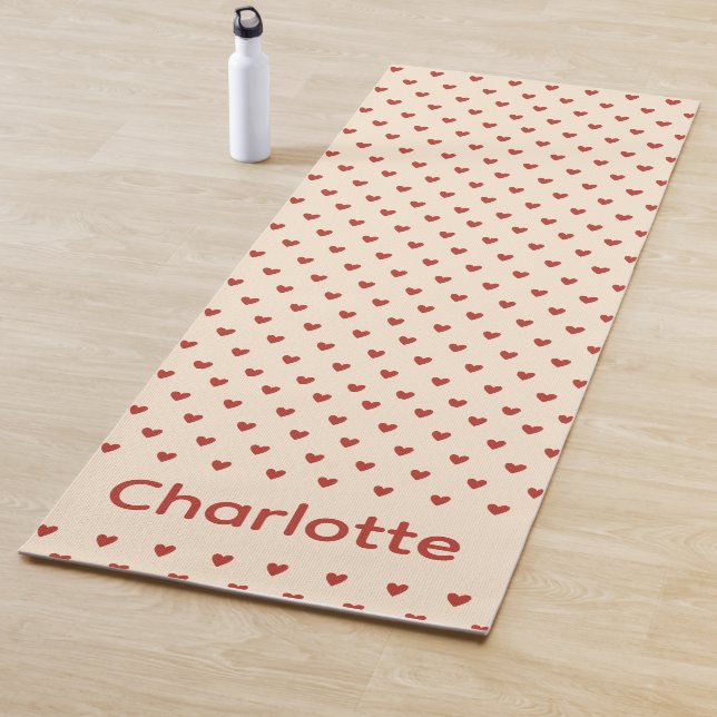 Tapete De Yoga Red Hearts Pattern on Cream Background Yoga Mat (In Situ)