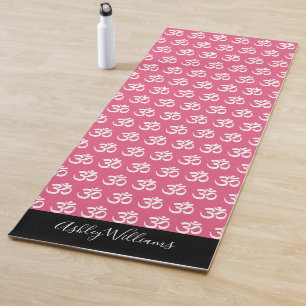 Tapete De Yoga Símbolo Om do Monograma Chic Padrão Preto-Rosa