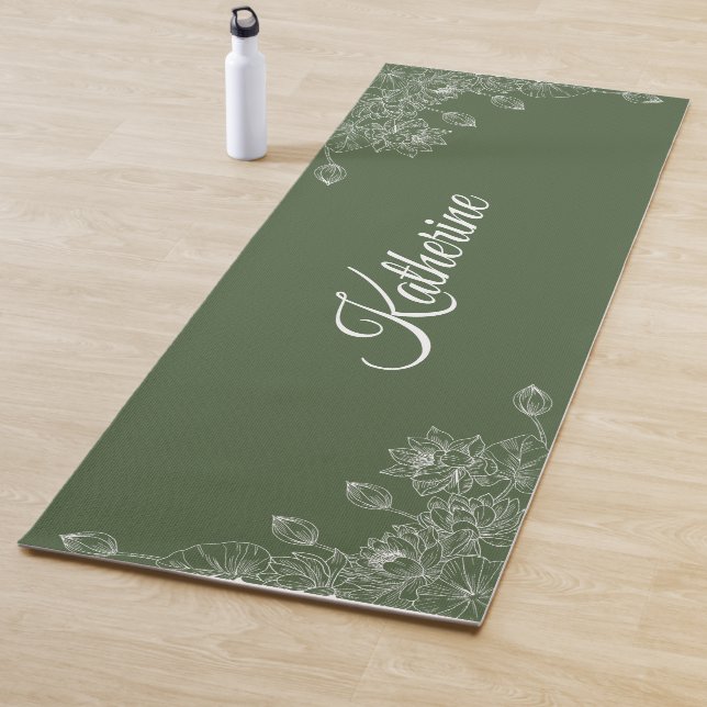 Tapete De Yoga Simple Modern Floral Script Name Olive Green Lotus (In Situ)