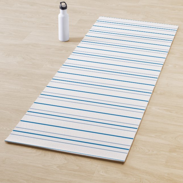 Tapete De Yoga Striped in Blue (In Situ)