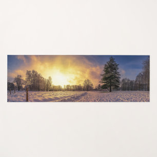 Tapete De Yoga Sunset sobre o parque de inverno de neve