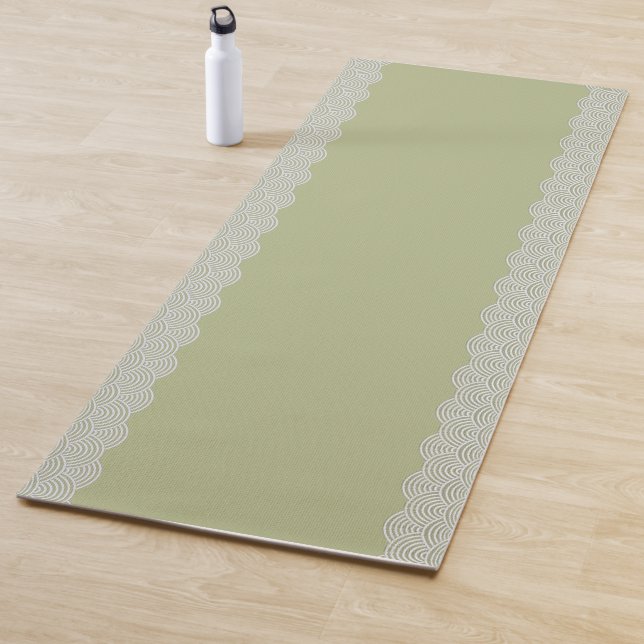 Tapete De Yoga Tradicional Japandi Wave Pattern Sage Green (In Situ)