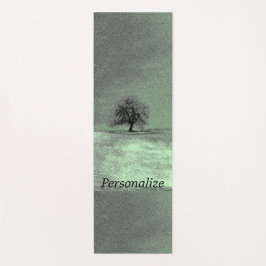 Tapete De Yoga Uma árvore solitário em preto e verde com seu nome