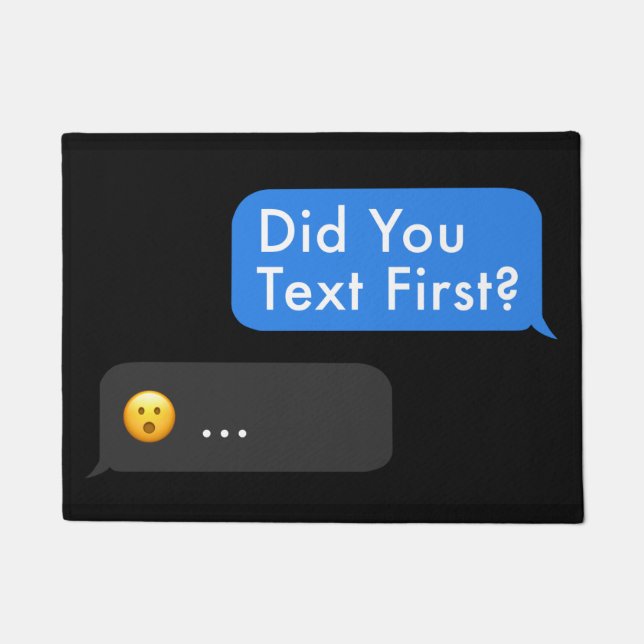 Tapete Engraçado Porta - O Chapéu Indesejável (Frente)