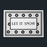 Tapete Farmhouse Natal Black and White Winter<br><div class="desc">Esta elegante porta de azulejo preto e branco é perfeita durante todo o inverno. Suas linhas limpas,  cores simples e padrão de safra são eterno e versáteis. Esta porta diz "deixe-a nevar". Estes fazem presentes de Natal excelente que podem ser usados ano após ano!</div>