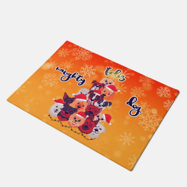 Tapete Feliz Design de Cachorro Travesso de Natal (Inclinado)