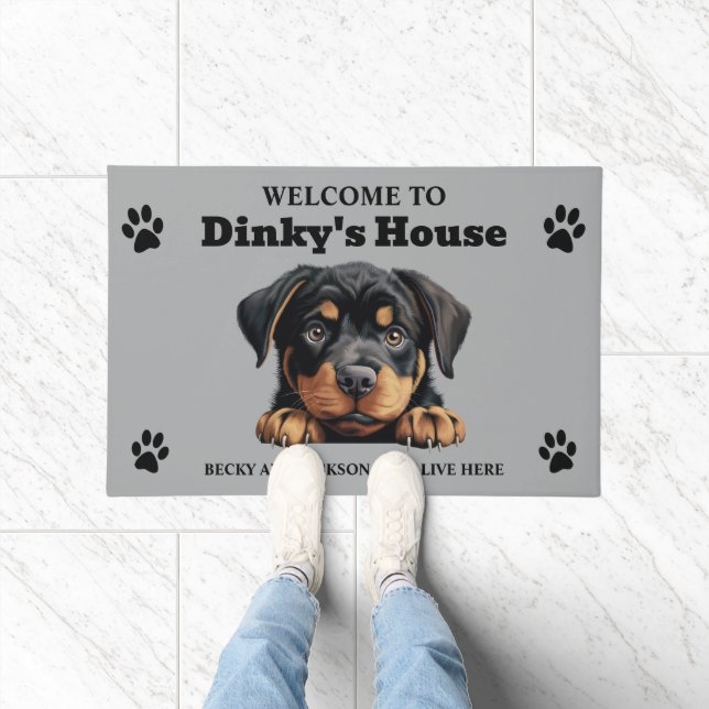 Tapete Foto de cachorro Rottweiler fofo (Interior)