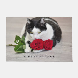 Tapete Gato fofo com a rosa vermelha