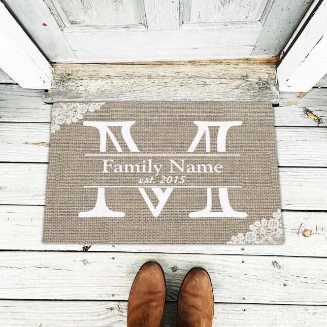 Tapete Monograma Russo Burlap & Lace Family Name (Criador carregado)