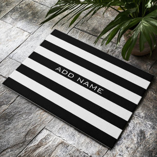 Tapete Padrão Striped Preto e Branco com Nome