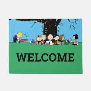 Tapete Peanuts Gang Sob Uma Árvore
