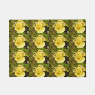 Tapete Porta de Rosebuds Amarelo