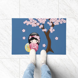 Tapete Primavera Kokeshi Doll - Bonita Mancha Japonesa em