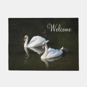 Tapete Swans on Lake Welcome
