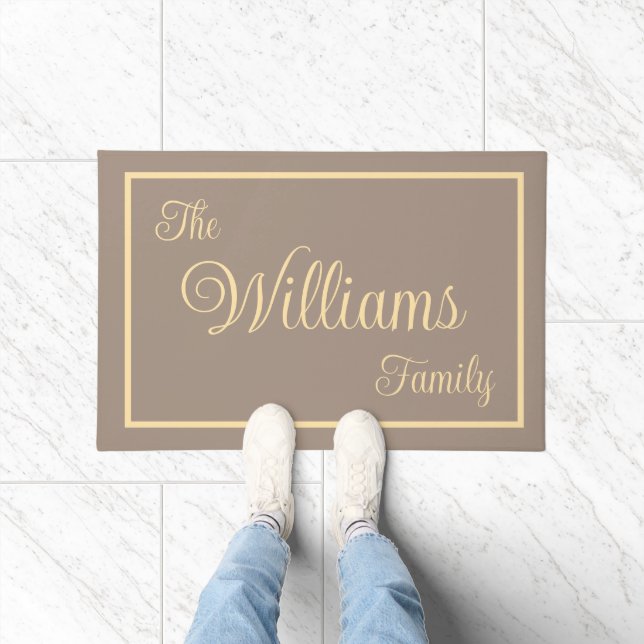 Tapete Taupe Elegant Script Family Name Welcome Gift (Interior)
