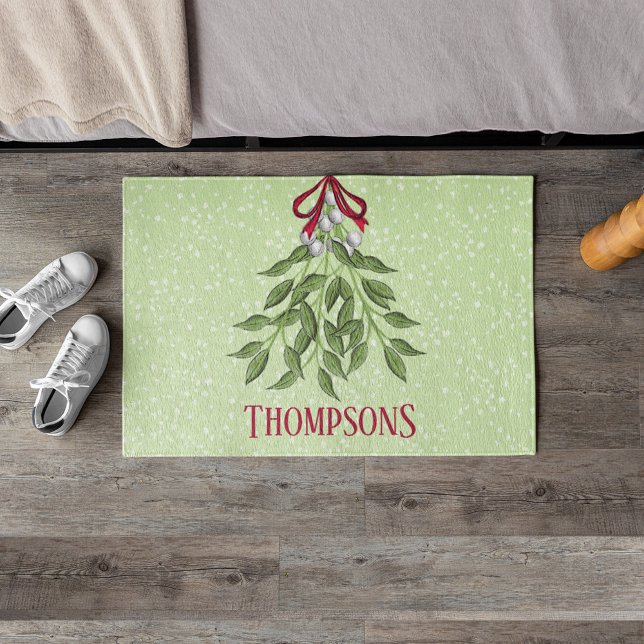 Tapete Tendência Personalizada de Natal de Férias Graves (Simple mistletoe Christmas custom family doormat)