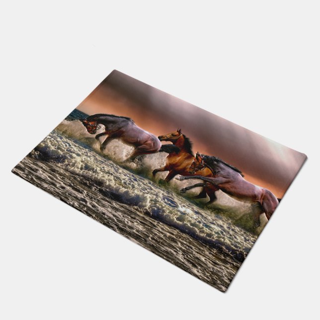 Tapete Três Cavalos Trocando no Oceano (Inclinado)