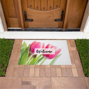 Tapete Tulipas cor-de-rosa com folhas verdes Foto de boas