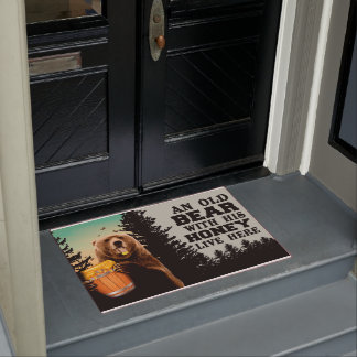 Tapete Um Urso Velho Com Seu Mel Vive Aqui, Porra