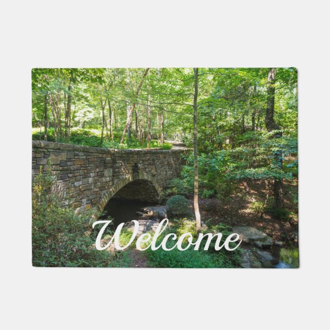 Tapete Uma Ponte Woodlands Walkway Bem-vinda (Frente)