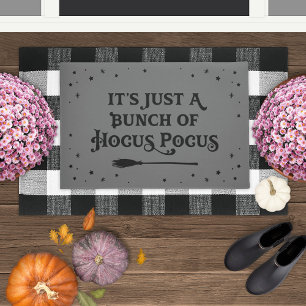 Tapete Vintage Cinza Hocus Pocus Vassoura de Bruxa Hallow