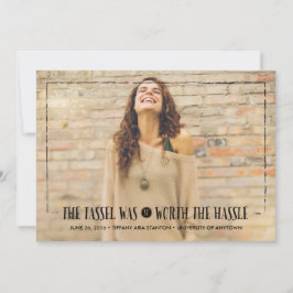 Tassel vale Hassle no Anúncio de Formando Negra